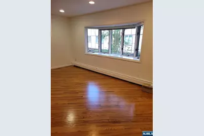 88 Hawthorne Avenue, Park Ridge, NJ 07656 - Photo 4