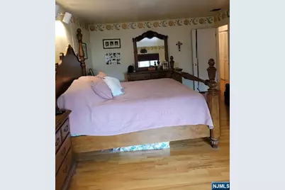 88 Hawthorne Avenue, Park Ridge, NJ 07656 - Photo 18