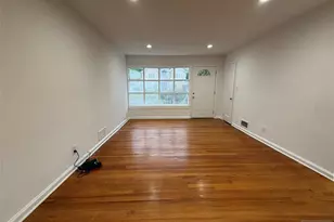132 Hillside Ave, Cresskill, NJ 07626 - Photo 2