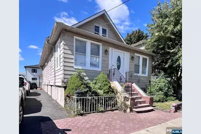 395 Taylor Avenue, Hackensack, NJ 07601 - Photo 2