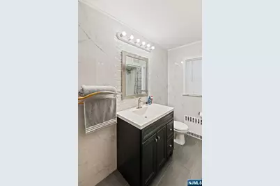 17 Kossuth Street, Wallington, NJ 07057 - Photo 10
