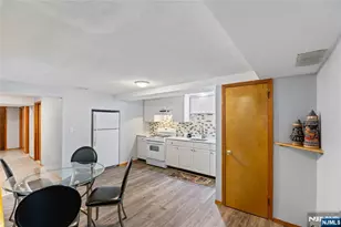 17 Kossuth St, Wallington, NJ 07057 - Photo 32