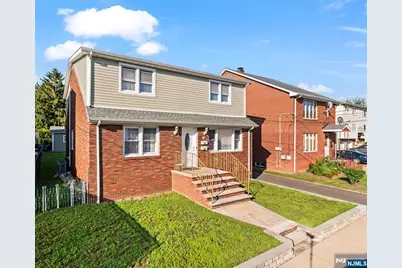 17 Kossuth Street, Wallington, NJ 07057 - Photo 2