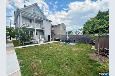 686 Lafayette Avenue, Hawthorne, NJ 07506 - Photo 12