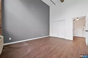 384 Trenton Ave 3E, Paterson, NJ 07503 - Photo 6