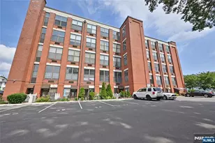 384 Trenton Ave 3E, Paterson, NJ 07503 - Photo 14