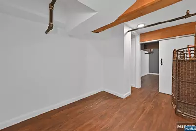 384 Trenton Avenue 3E #3E, Paterson, NJ 07503 - Photo 12