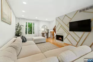 27 Sherwood Ct 14, River Edge, NJ 07661 - Photo 6