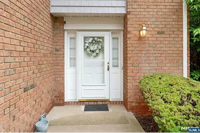 27 Sherwood Court 14 #14, River Edge, NJ 07661 - Photo 2