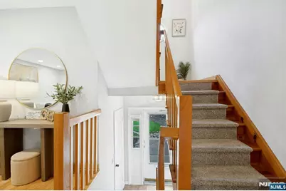 27 Sherwood Court 14 #14, River Edge, NJ 07661 - Photo 4