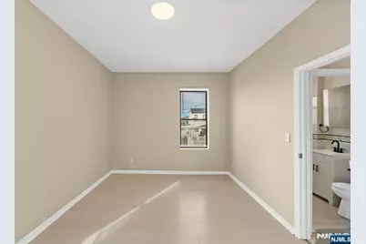 9017 Bergenwood Avenue 2 #2, North Bergen, NJ 07047 - Photo 16