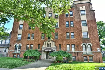 303 Hamilton Place A4 #A4, Hackensack, NJ 07601 - Photo 1