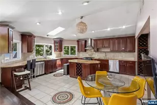 76 Millbrook Cir, Norwood, NJ 07648 - Photo 8