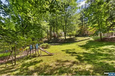 76 Millbrook Circle, Norwood, NJ 07648 - Photo 24