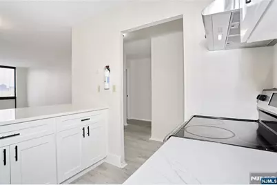 770 Anderson Avenue 5F #5F, Cliffside Park, NJ 07010 - Photo 14