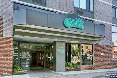 770 Anderson Avenue 5F #5F, Cliffside Park, NJ 07010 - Photo 4