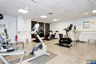 770 Anderson Ave 5F, Cliffside Park, NJ 07010 - Photo 36
