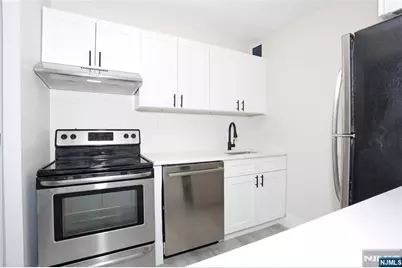 770 Anderson Avenue 5F #5F, Cliffside Park, NJ 07010 - Photo 20