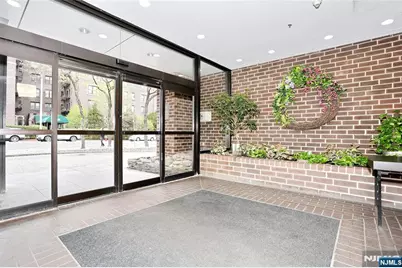 770 Anderson Avenue 5F #5F, Cliffside Park, NJ 07010 - Photo 6