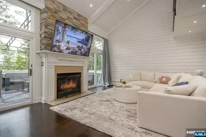 11 Gates Place, Wayne, NJ 07470 - Photo 14