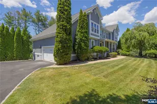 11 Gates Pl, Wayne, NJ 07470 - Photo 1