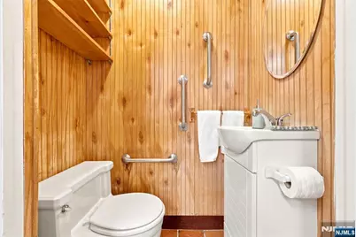 35 Glenside Road, South Orange, NJ 07079 - Photo 20