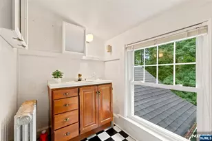 35 Glenside Rd, South Orange, NJ 07079 - Photo 38