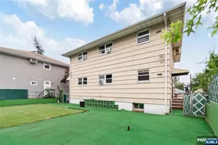 2 Carlen Ct, Fairview, NJ 07022 - Photo 34