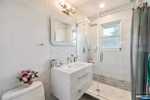 2 Carlen Ct, Fairview, NJ 07022 - Photo 8