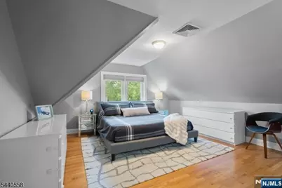 129 Claremont Avenue 2 #2, Montclair, NJ 07042 - Photo 18