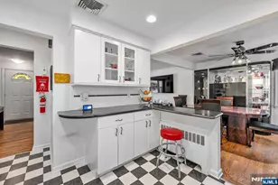 799 Millbrook Rd, River Edge, NJ 07661 - Photo 12