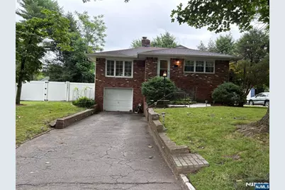 35 Knickerbocker Road, Closter, NJ 07624 - Photo 1