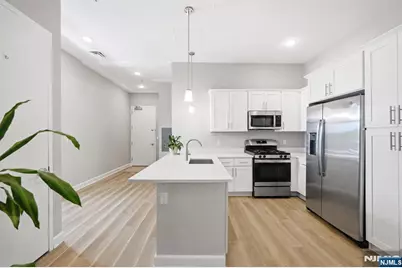 271 Millburn Avenue A #A, Millburn, NJ 07041 - Photo 8
