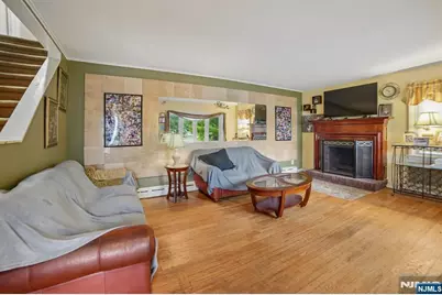 72 Lake Drive, Wayne, NJ 07470 - Photo 4