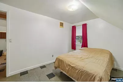 72 Lake Drive, Wayne, NJ 07470 - Photo 18