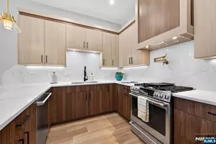 172 Griffith Street 2, Jersey City, NJ 07307 - Photo 8