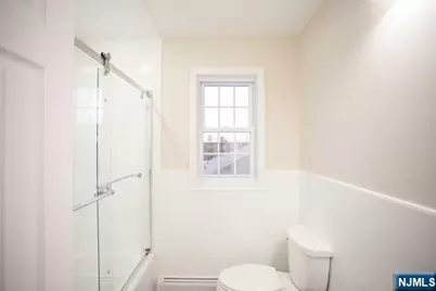 473 Lincoln Street B #B, Palisades Park, NJ 07650 - Photo 8