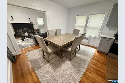 131 W Ramapo Avenue, Mahwah, NJ 07430 - Photo 8