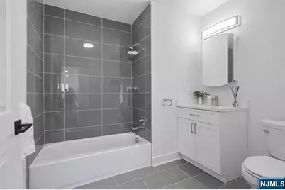 2601 Jane Street P404 #P404, North Bergen, NJ 07047 - Photo 12