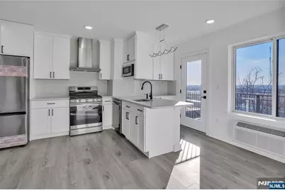 2601 Jane Street P404 #P404, North Bergen, NJ 07047 - Photo 8