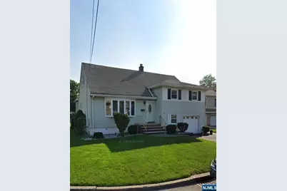 533 Sollas Court, Lyndhurst Township, NJ 07071 - Photo 1