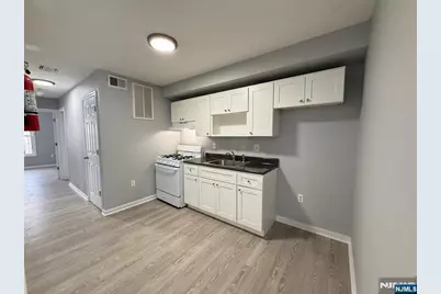 34 Auburn Street 2 #2, Paterson, NJ 07501 - Photo 12