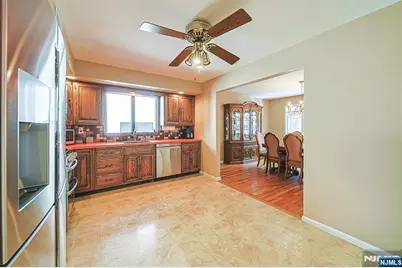 330 E Ruby Avenue, Palisades Park, NJ 07650 - Photo 20