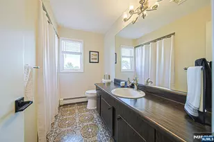 330 E Ruby Ave, Palisades Park, NJ 07650 - Photo 24
