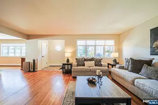 330 E Ruby Ave, Palisades Park, NJ 07650 - Photo 14