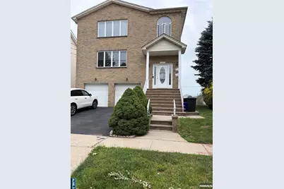 504 2nd Avenue 1 Plus In-La #1 plus In-La, Lyndhurst Township, NJ 07071 - Photo 1