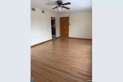 504 2nd Avenue 1 Plus In-La #1 plus In-La, Lyndhurst Township, NJ 07071 - Photo 4