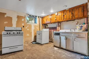 6 Webster Ave, Kearny, NJ 07032 - Photo 28