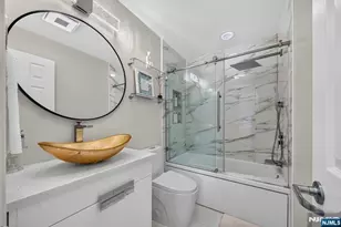 513 Windsor Dr, Palisades Park, NJ 07650 - Photo 26
