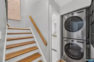 513 Windsor Dr, Palisades Park, NJ 07650 - Photo 18
